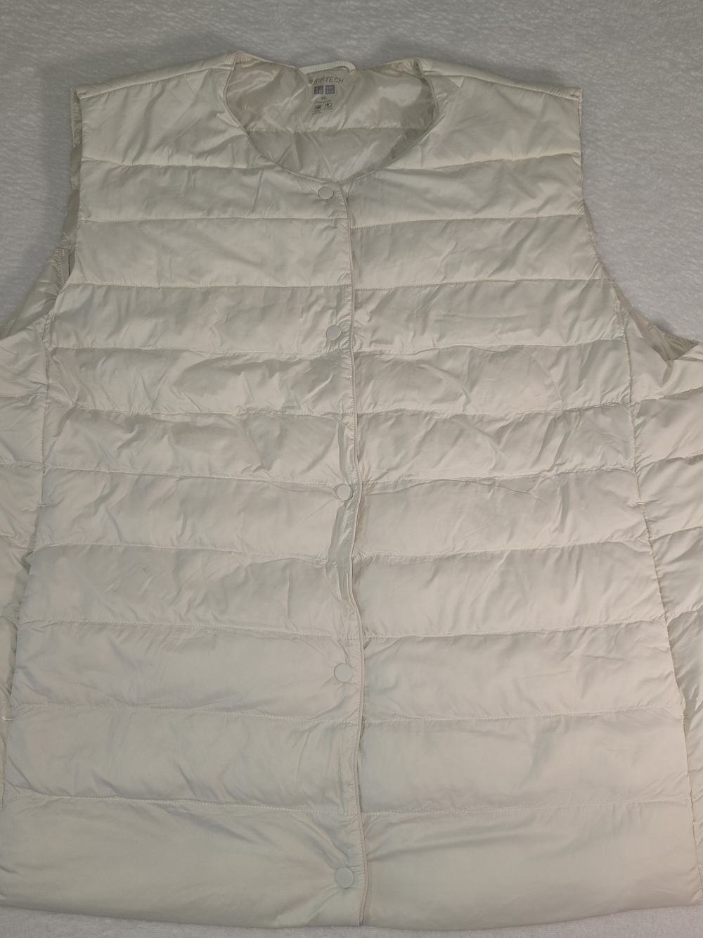 Uniqlo Vest Womens XXL Cream Lightweight Quilted Puffer With Carry Pouch